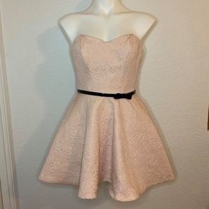 Forever21 Strapless Blush Dress